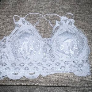 Green and grey strappy bralettes l/xl